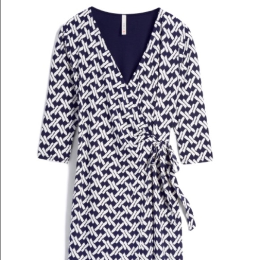 Gilli Faux Wrap Navy Blue and White Patterned Dress Size M